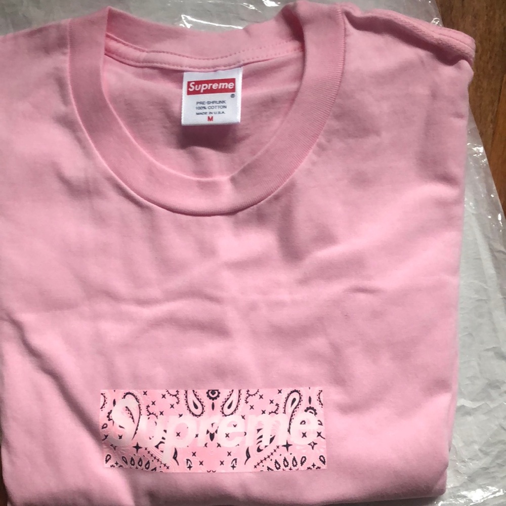 Supreme tee